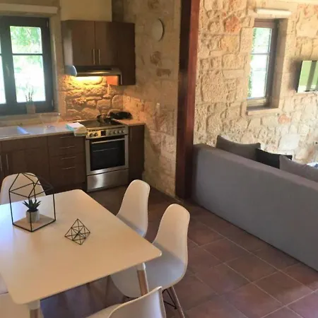 Rastoni Villas *