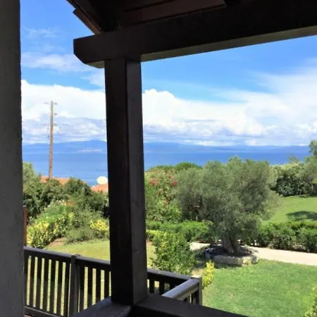 Rastoni Villas *