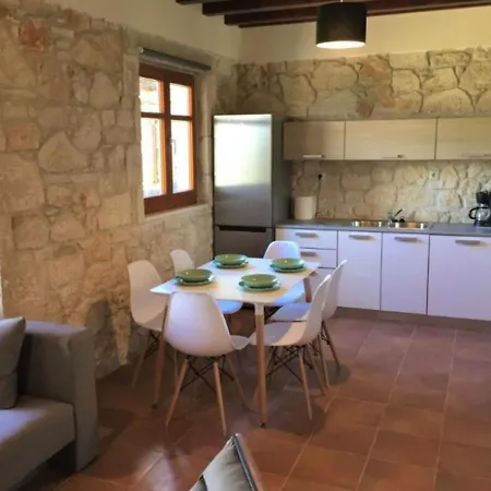 Gasthuis Rastoni Villas Afytos